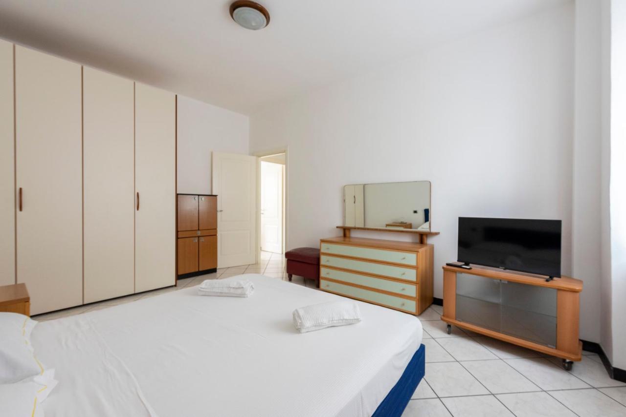 Joivy Cosy Flat With Parking In เคียวารี ภายนอก รูปภาพ