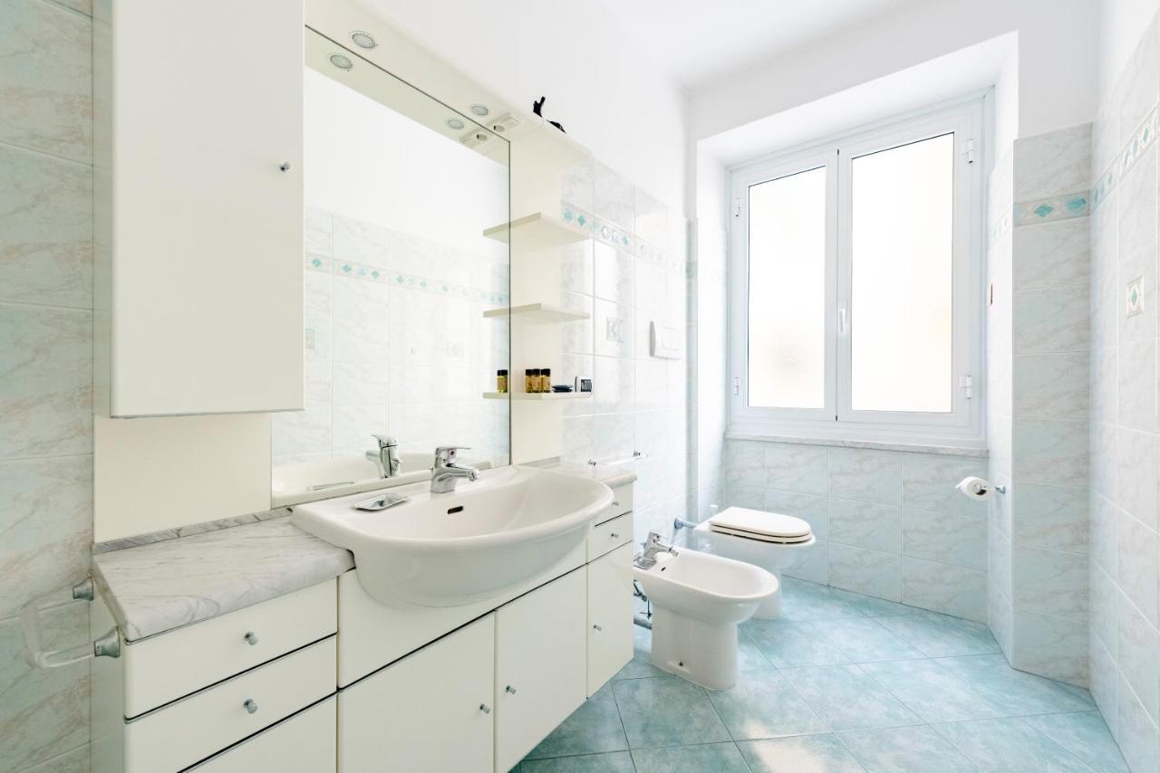 Joivy Cosy Flat With Parking In เคียวารี ภายนอก รูปภาพ